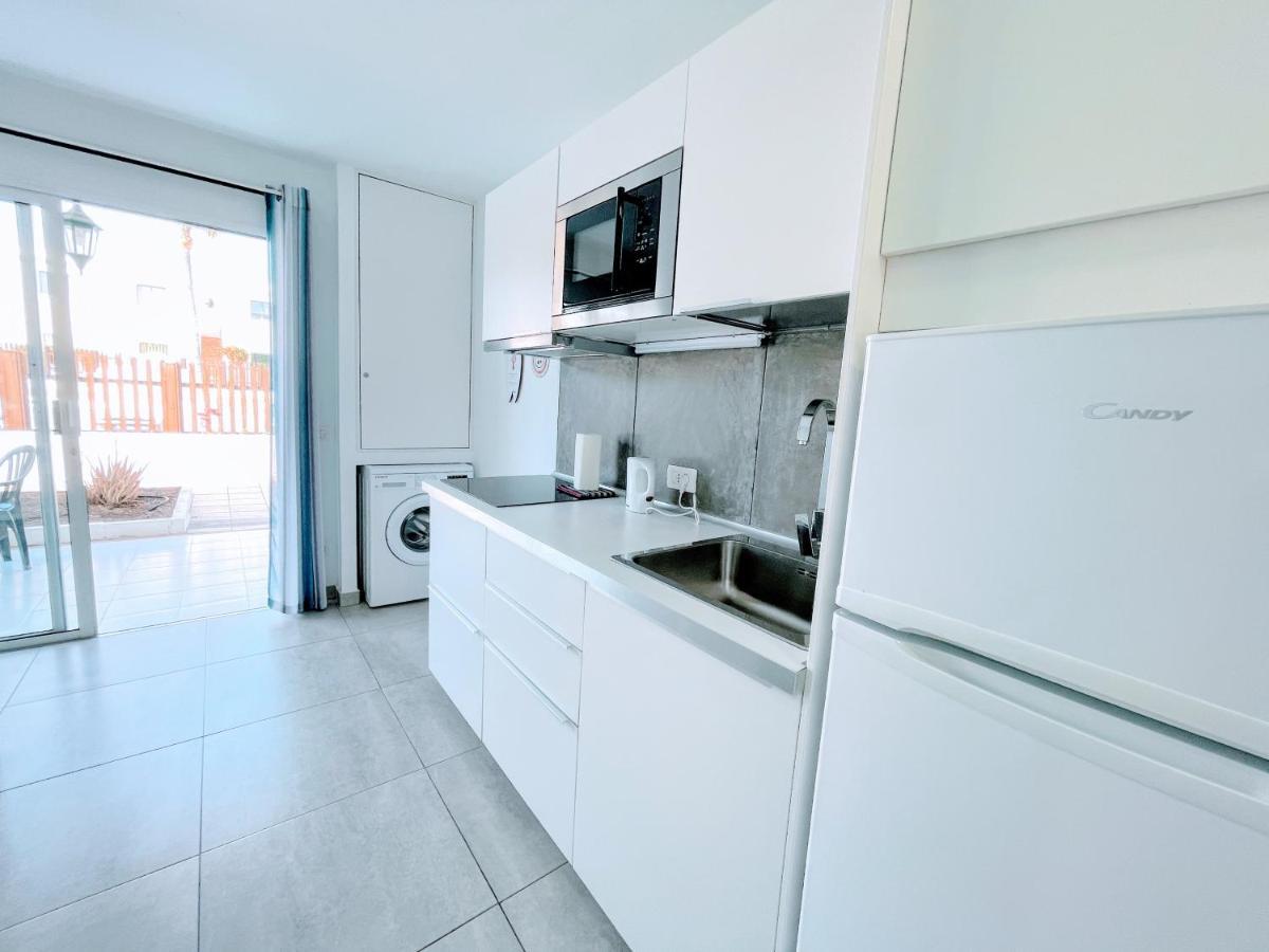 Blue Island Pool View & Wi-Fi By Irent Fuerteventura Apartment Corralejo Exterior photo