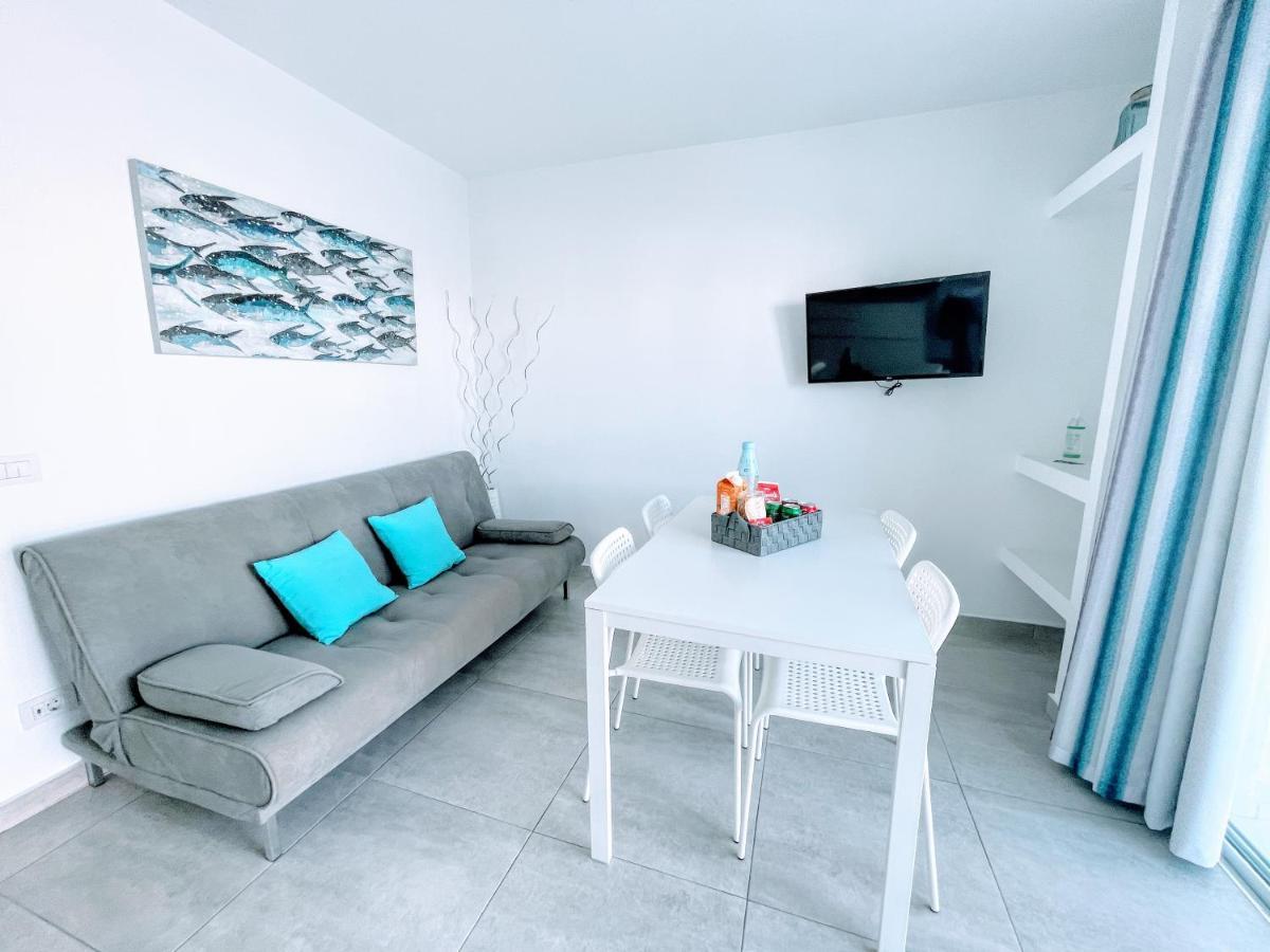 Blue Island Pool View & Wi-Fi By Irent Fuerteventura Apartment Corralejo Exterior photo