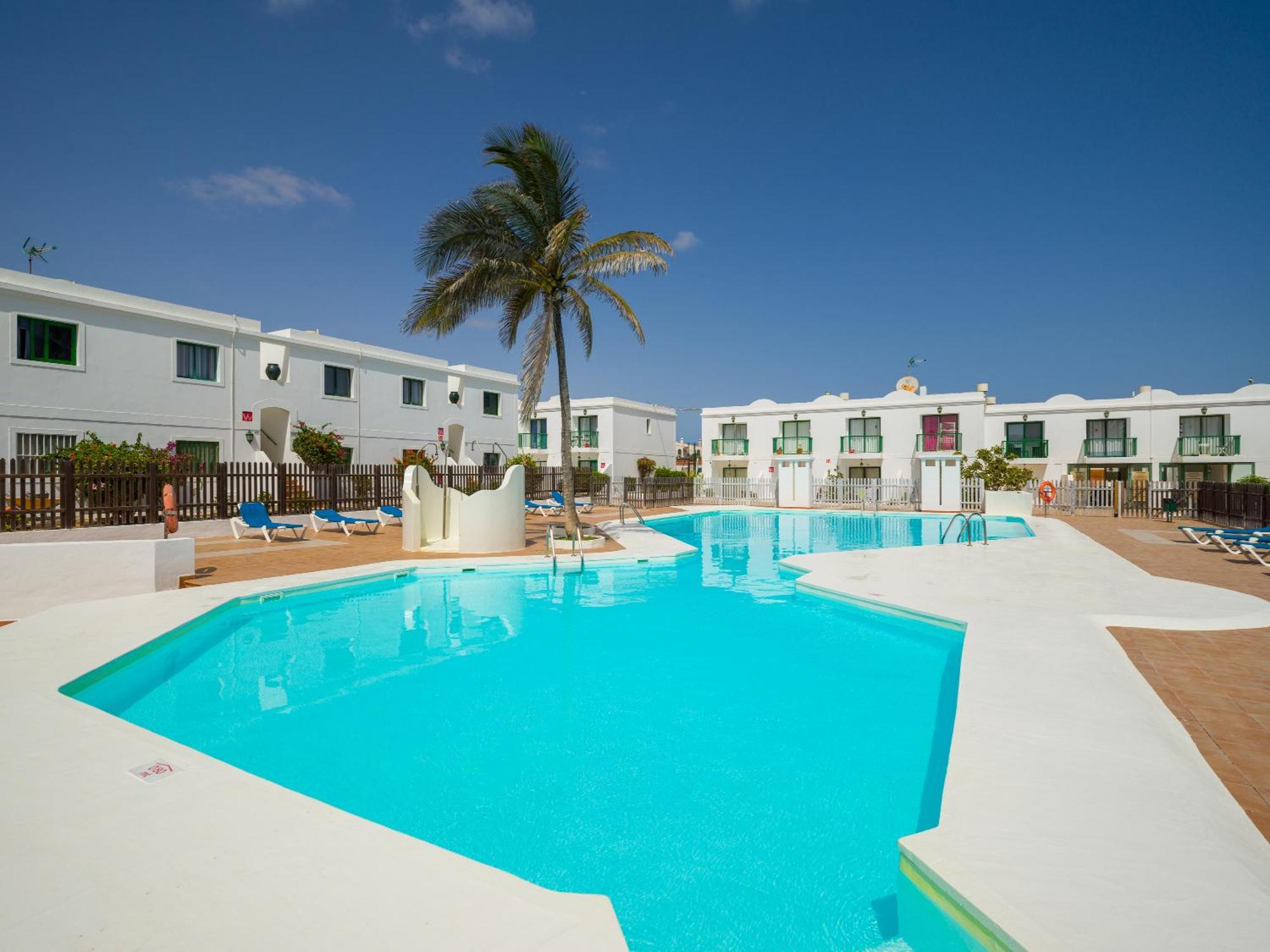 Blue Island Pool View & Wi-Fi By Irent Fuerteventura Apartment Corralejo Exterior photo
